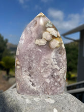 Load image into Gallery viewer, Lavendar Pink Amethyst Flower Agate Flame