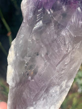 Load image into Gallery viewer, Phantom Amethyst Point