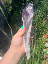 Load image into Gallery viewer, Phantom Amethyst Point