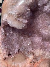 Load image into Gallery viewer, Lavender Pink Amethyst Cut Base