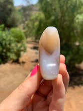 Load image into Gallery viewer, Agate Moon*