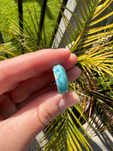 Load image into Gallery viewer, Larimar Cab
