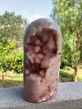 Load image into Gallery viewer, Pink Amethyst Cut Base*