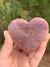 Load image into Gallery viewer, Fire Quartz Heart