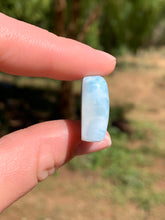 Load image into Gallery viewer, Larimar Cab